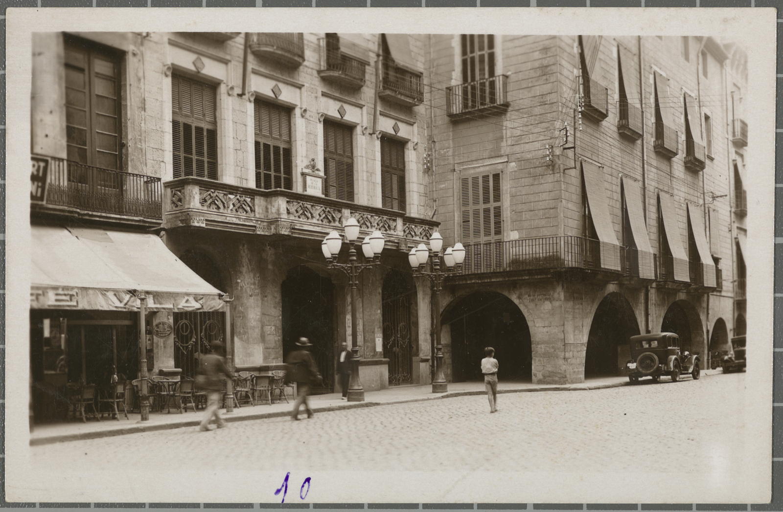 Desconegut, [Wine Square]