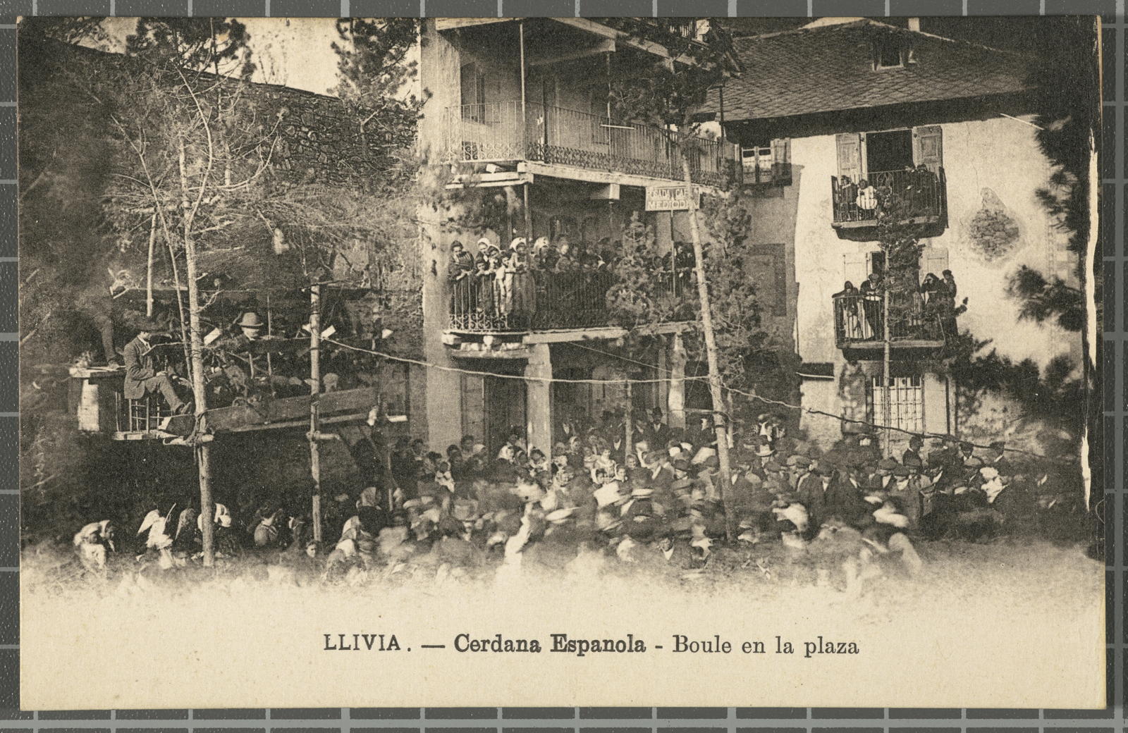 Desconegut, Llivia. - Cerdana Espanola - Boule en la plaza