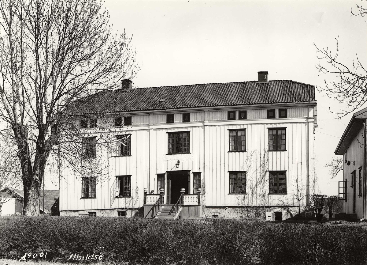 Anders Beer Wilse, Abelsø gård, Oslo, Østre Aker. Hvitt våningshus.