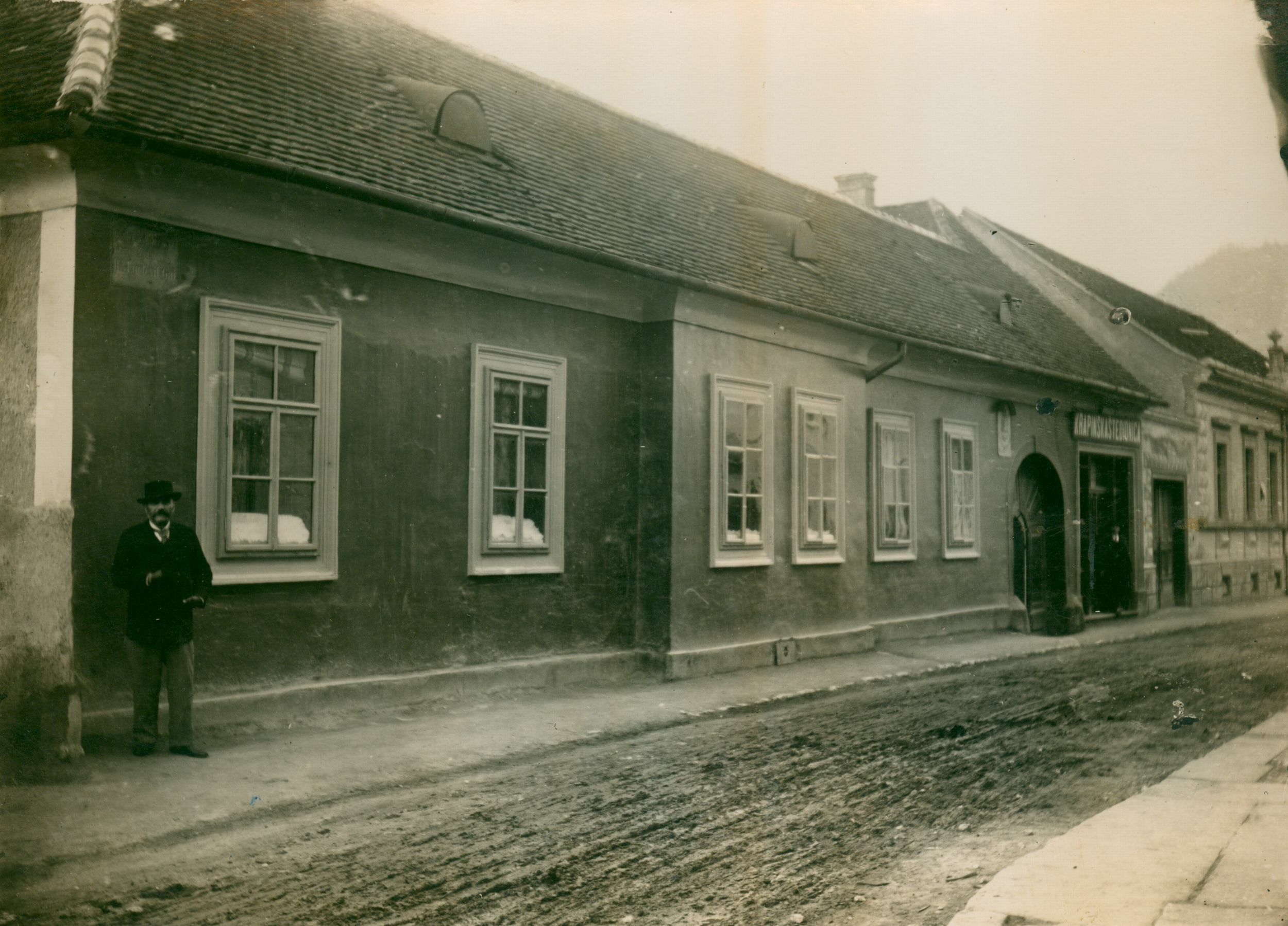 Josip Brunšmid, Krapina - prizemnica, rodna kuća Ljudevita Gaja