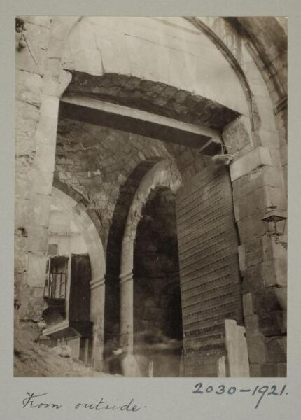K.A.C. Creswell, Entrance through Bab Zuwayla, Cairo