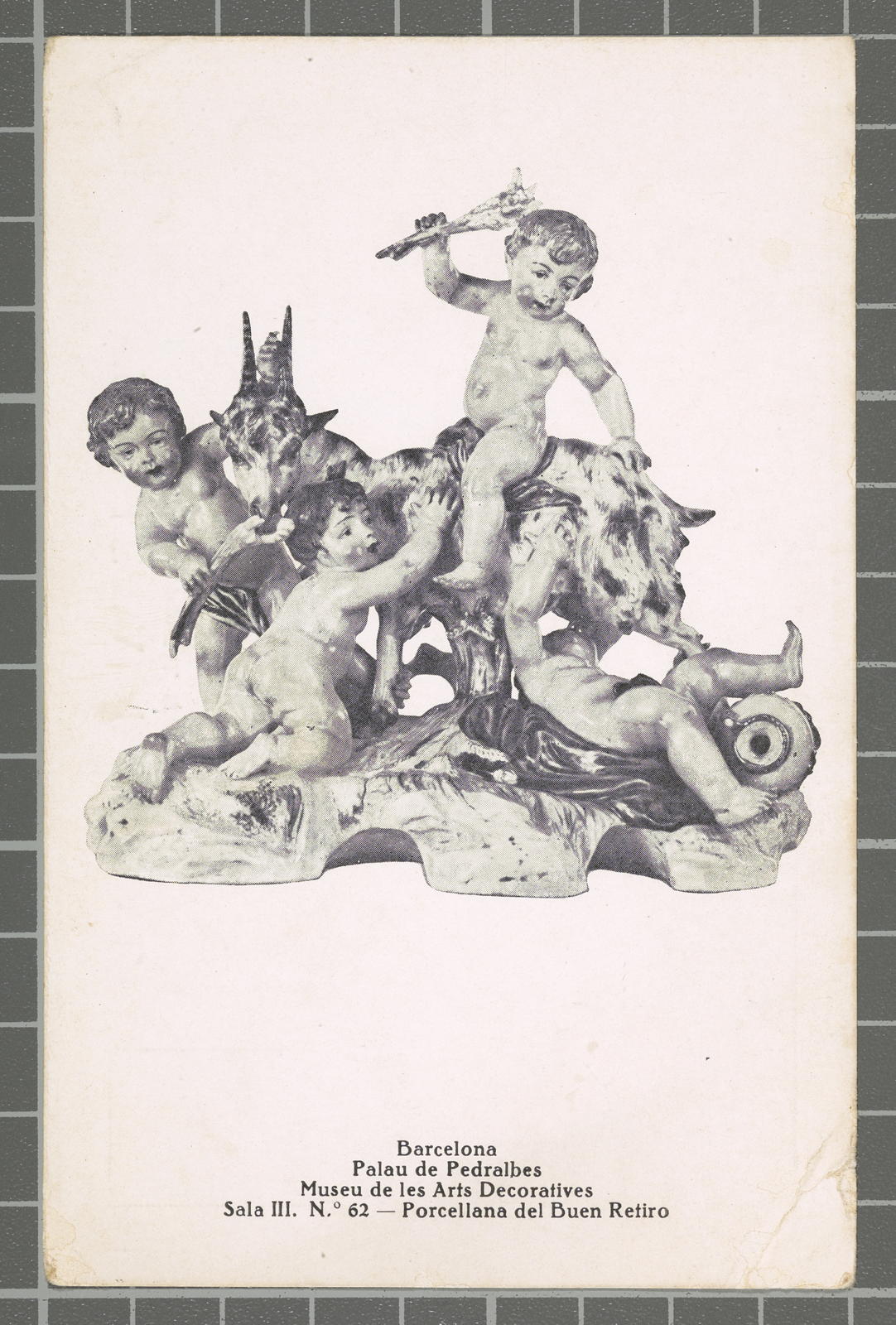 Desconegut, Barcelona. Pedralbes Palace. Museum of Decorative Arts. Room III. No. 62 - Porcelain of the Buen Retiro