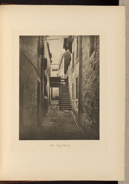 Thomas Annan, Close No. 128 Saltmarket