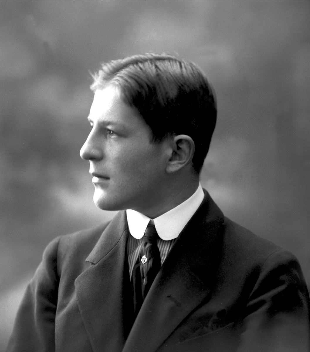 Gustav Borgen, NFB.39630