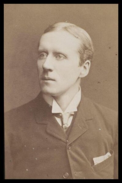 London Stereoscopic and Photographic Company, Guy Little Theatrical Photograph