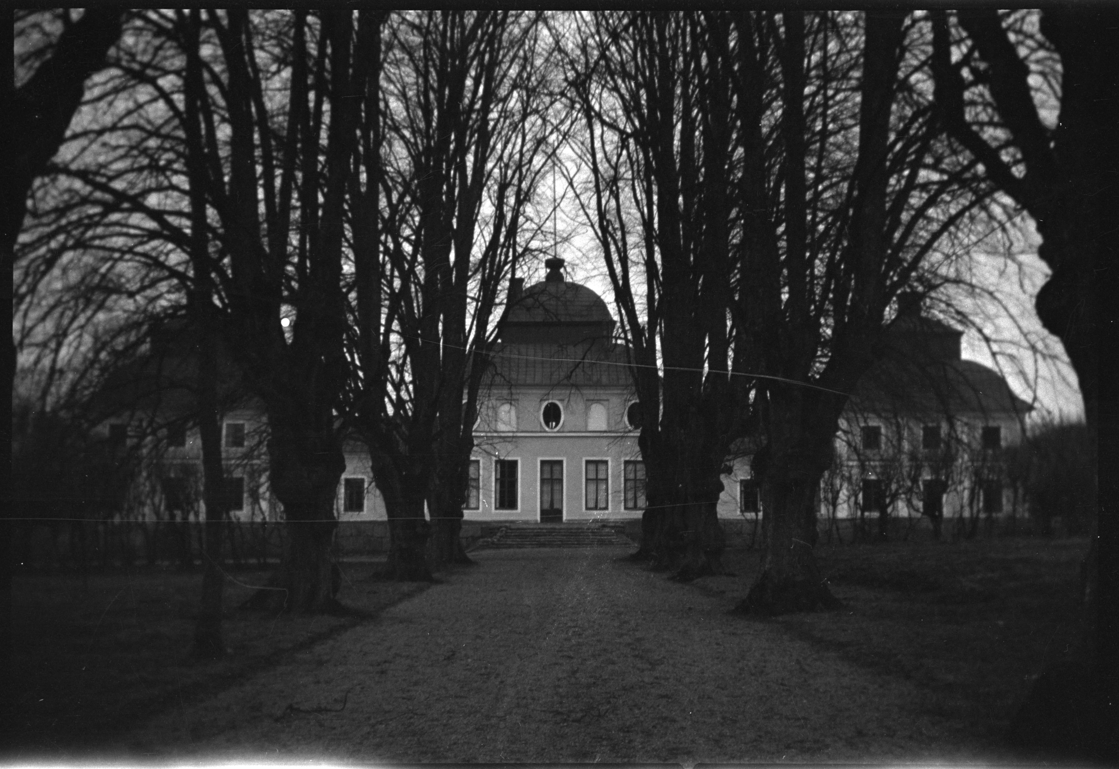Berit Wallenberg, Runsa slott