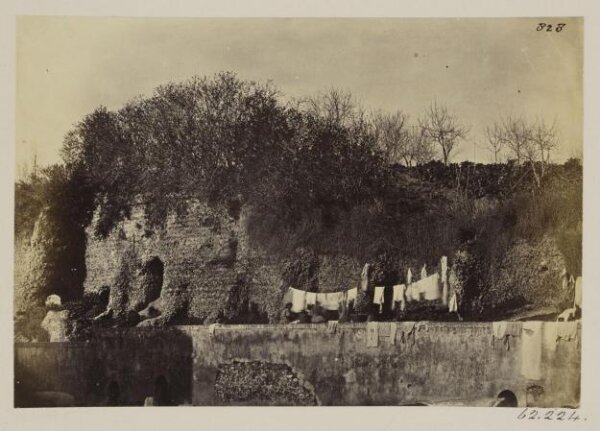 Parker, John Henry, Construction - Wall against the Cliff, of the Velia (?), between the Basilica of Constantine and the Colosseum
