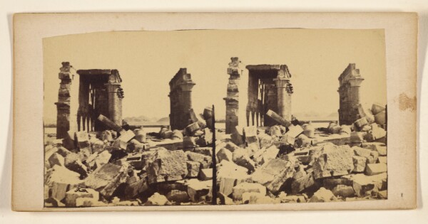 Francis Frith, [The temple at Maharraka]
