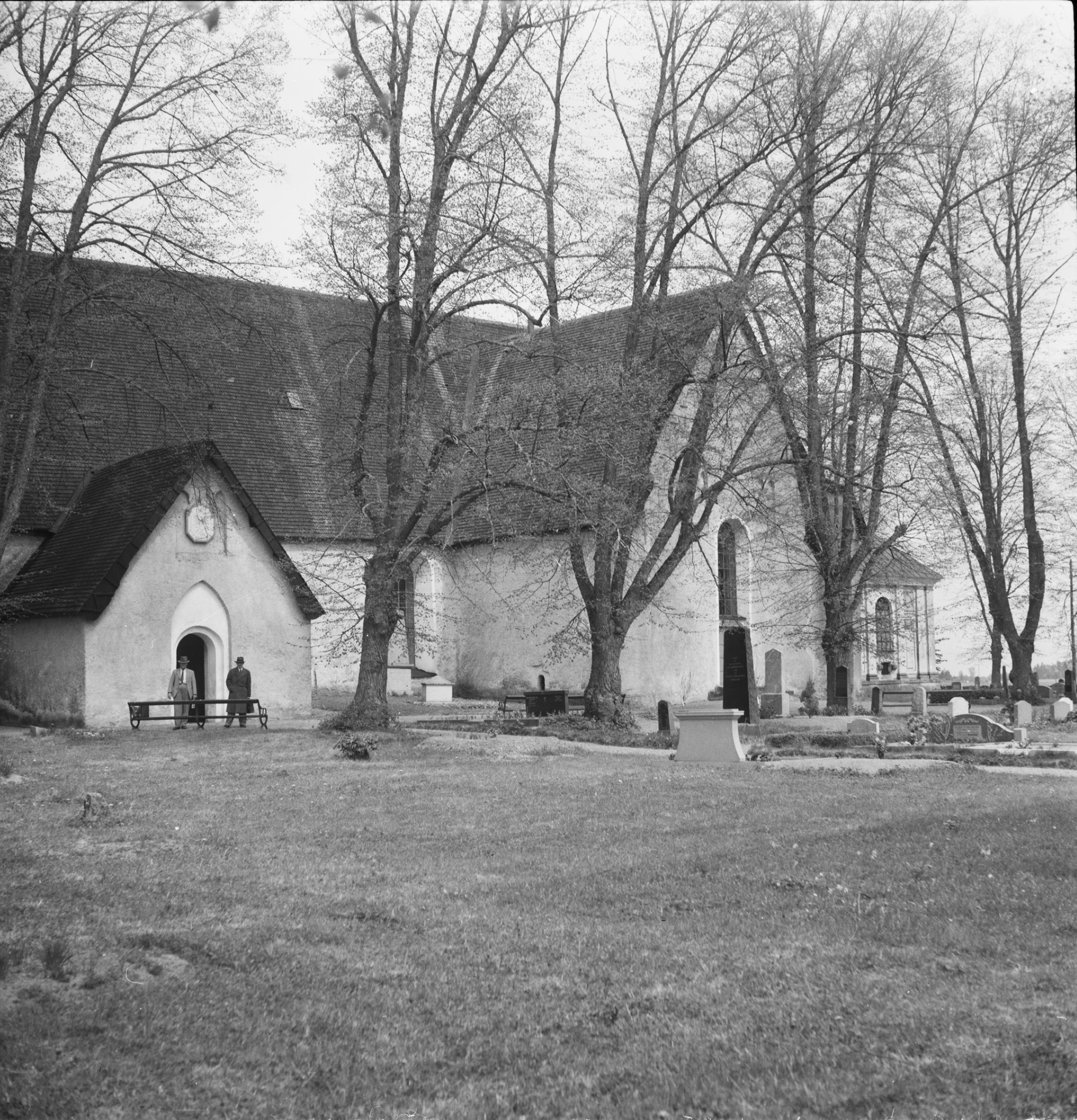 Nils Lagergren, Veckholms kyrka