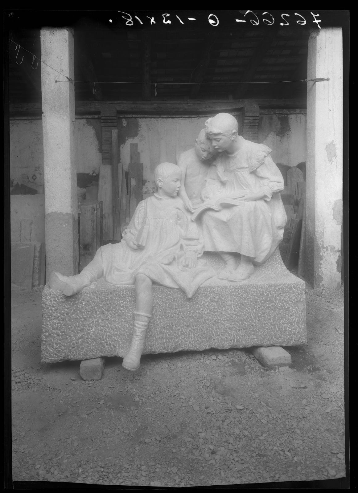 Desconegut, [Escultura]