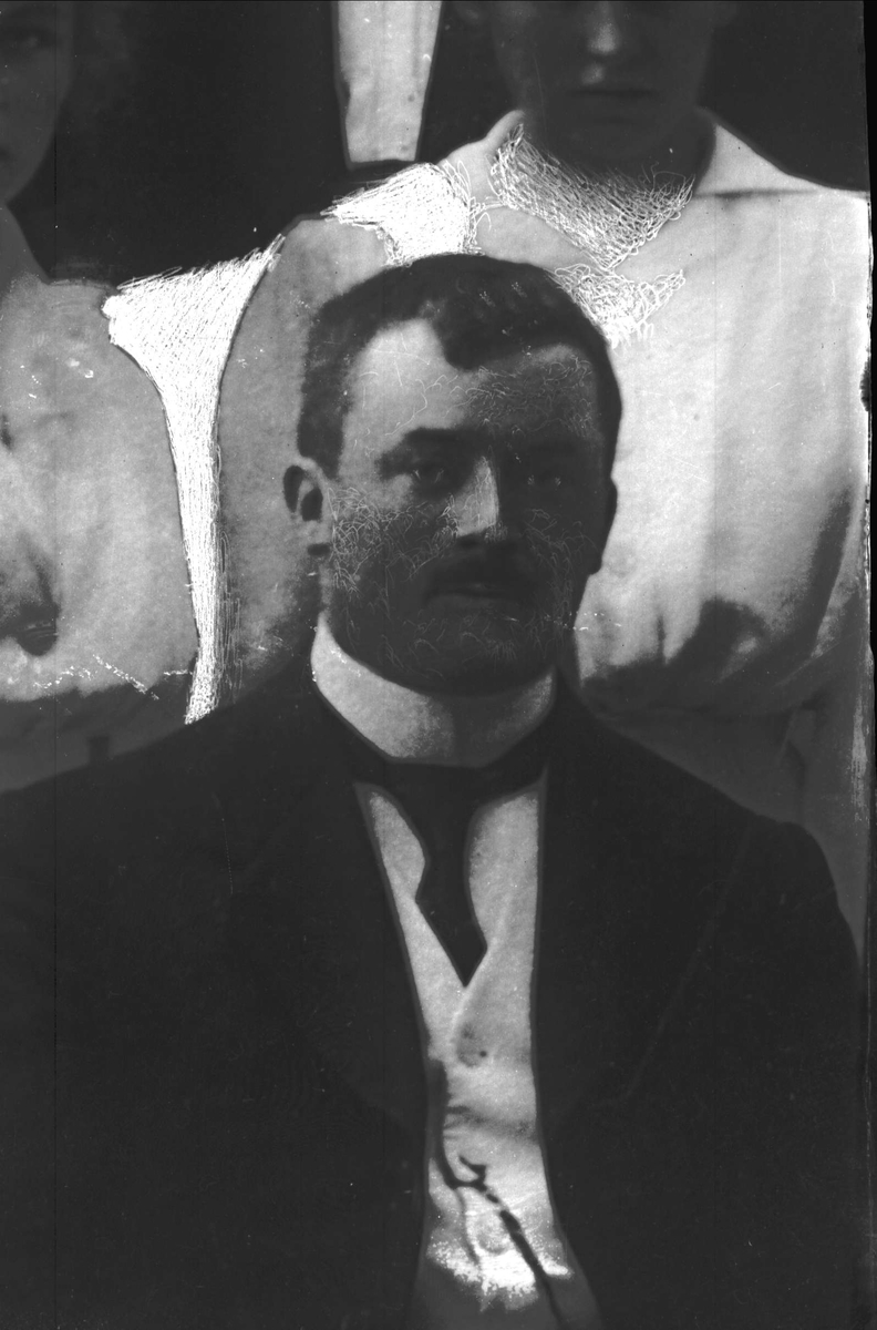 Gustav Borgen, NFB.26477