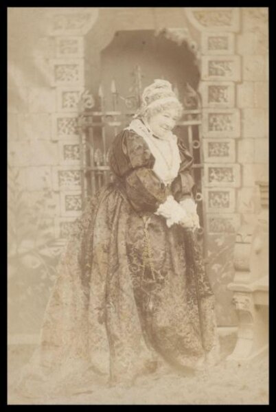 London Stereoscopic and Photographic Company, Guy Little Theatrical Photograph