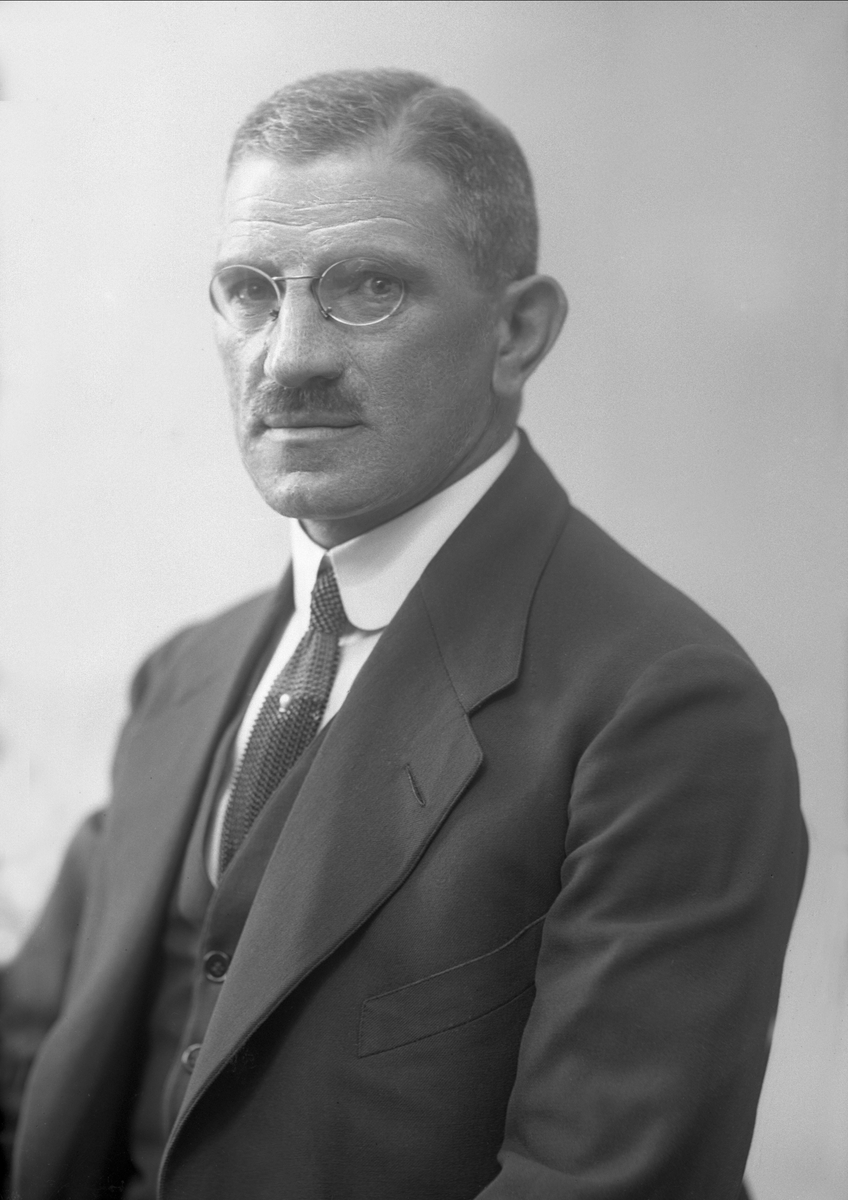 Gustav Borgen, NFB.56243