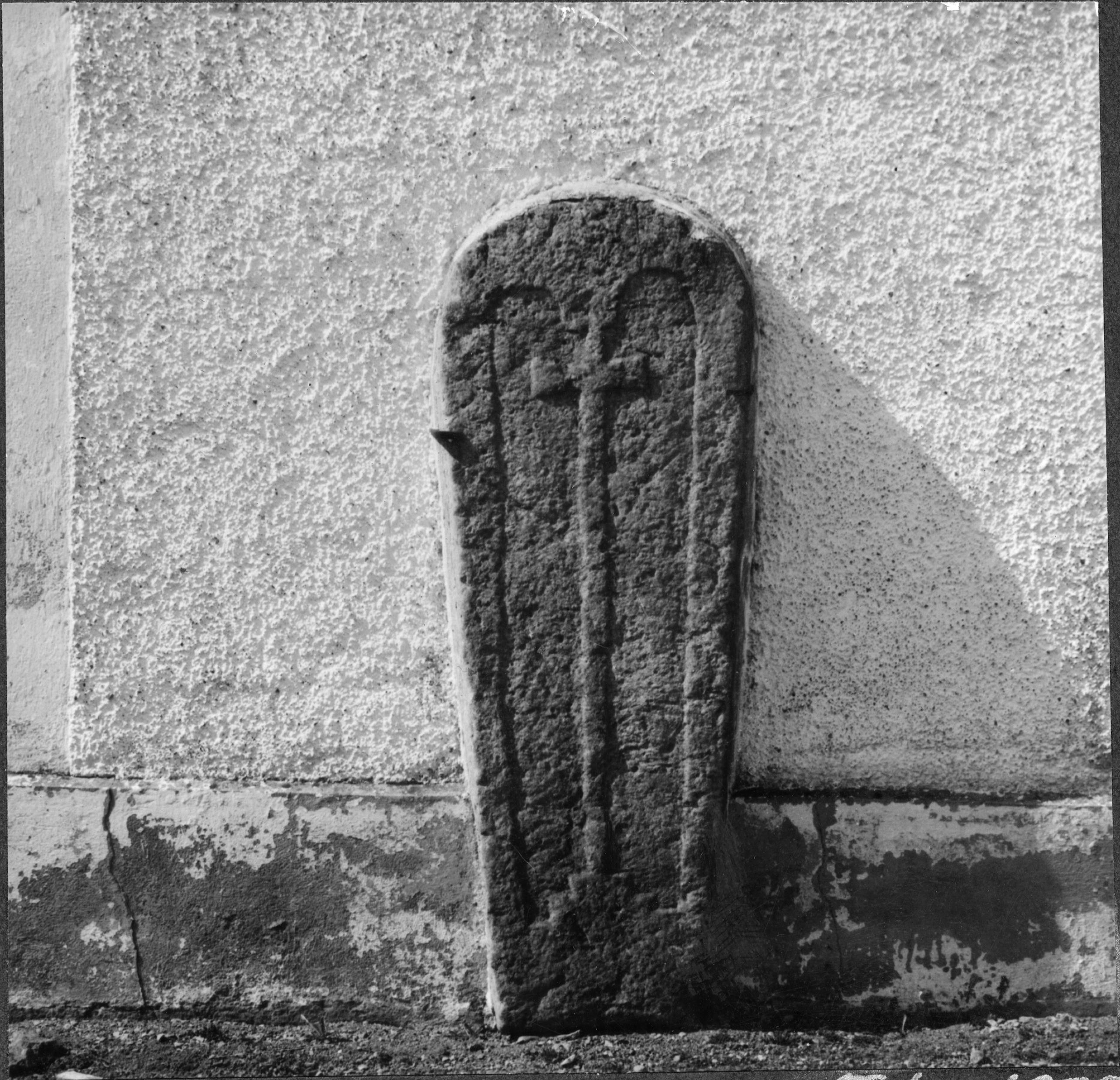 E. Lundberg, Åsle kyrka