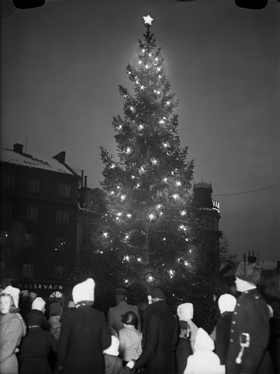 Paul Sandberg, Twenty-one Day Dance at Vaksala Square