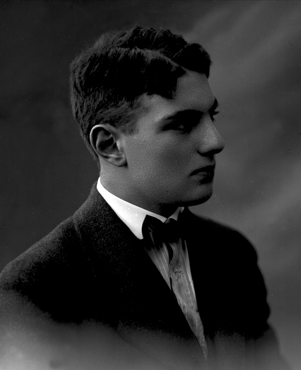 Gustav Borgen, NFB.30829