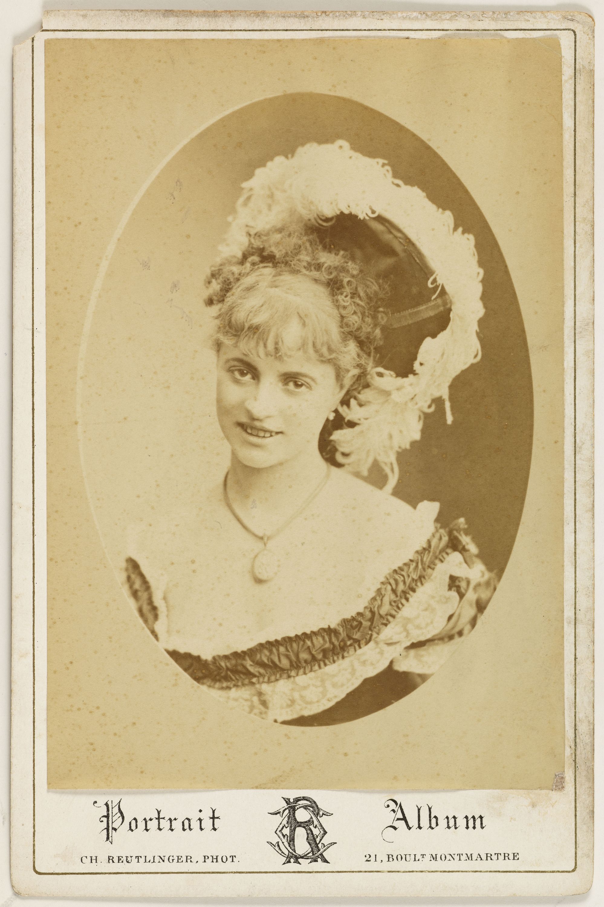 Charles Reutlinger, Portrait de Mary Albert, actrice