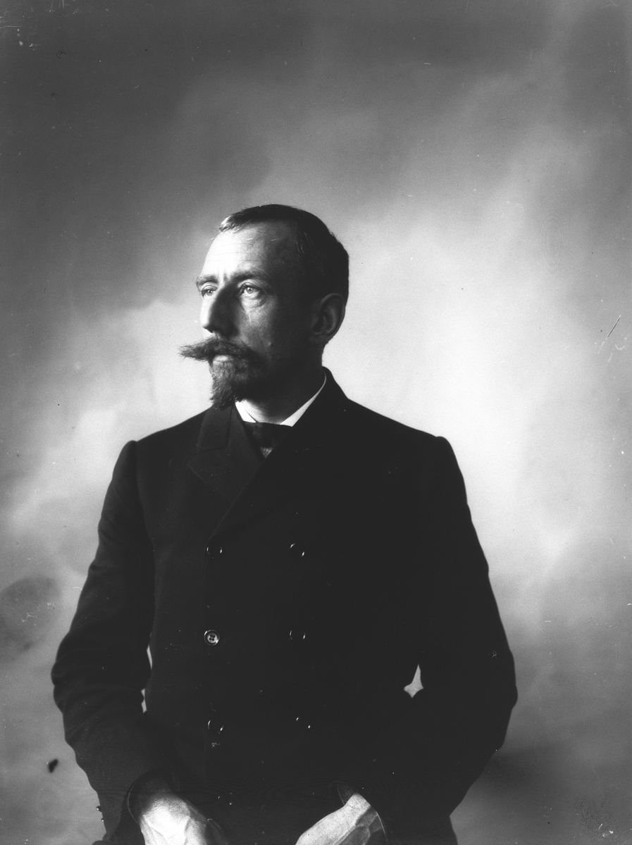 Anders Beer Wilse, Prot: Kaptein Roald Amundsen