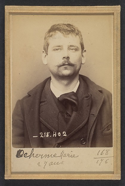 Alphonse Bertillon, Deherme. Marie, Adolphe. 26 ans, né à Paris XVIIe. Publiciste. Anarchiste. 9/3/94.