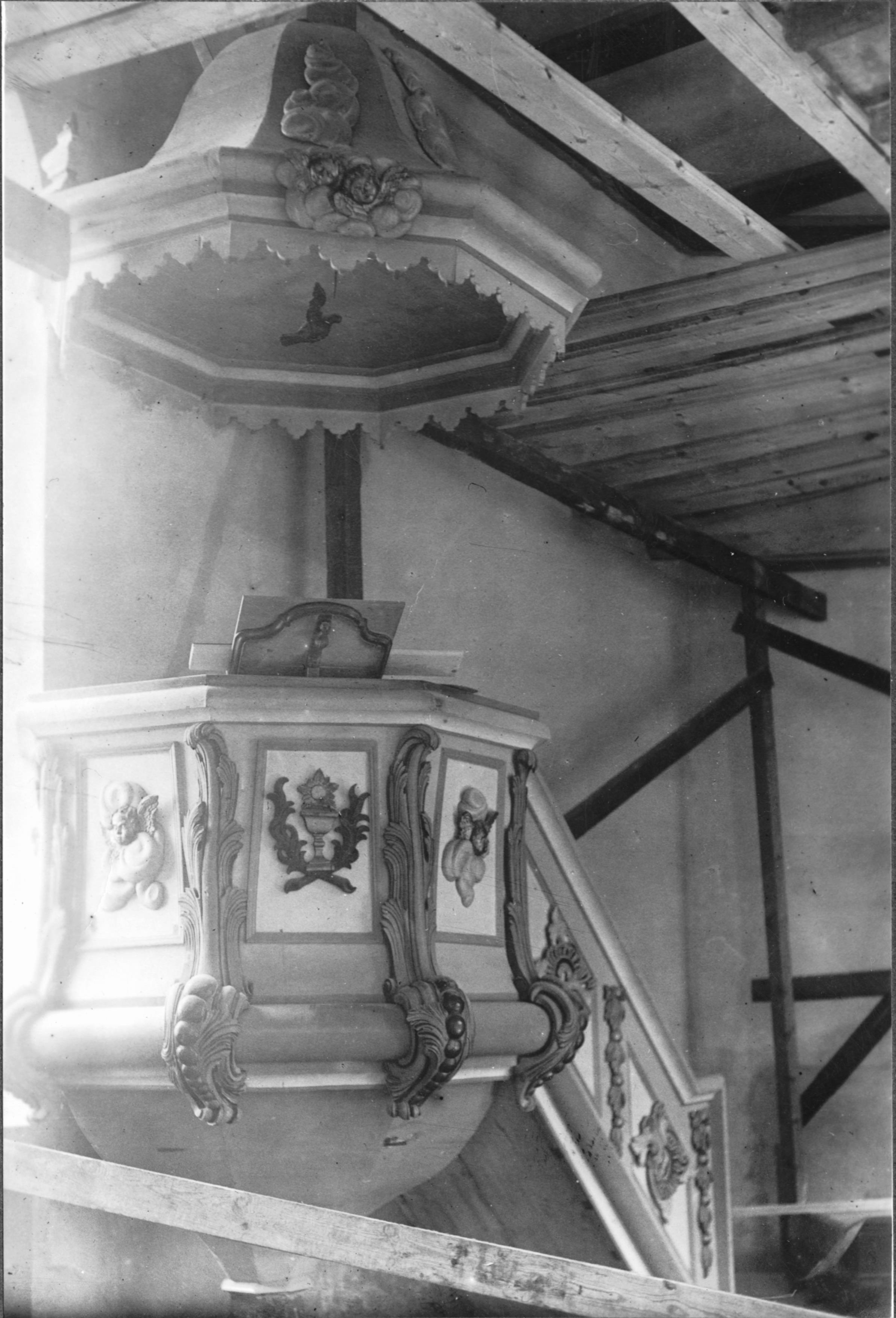 Olle Hellström, Grinstads kyrka