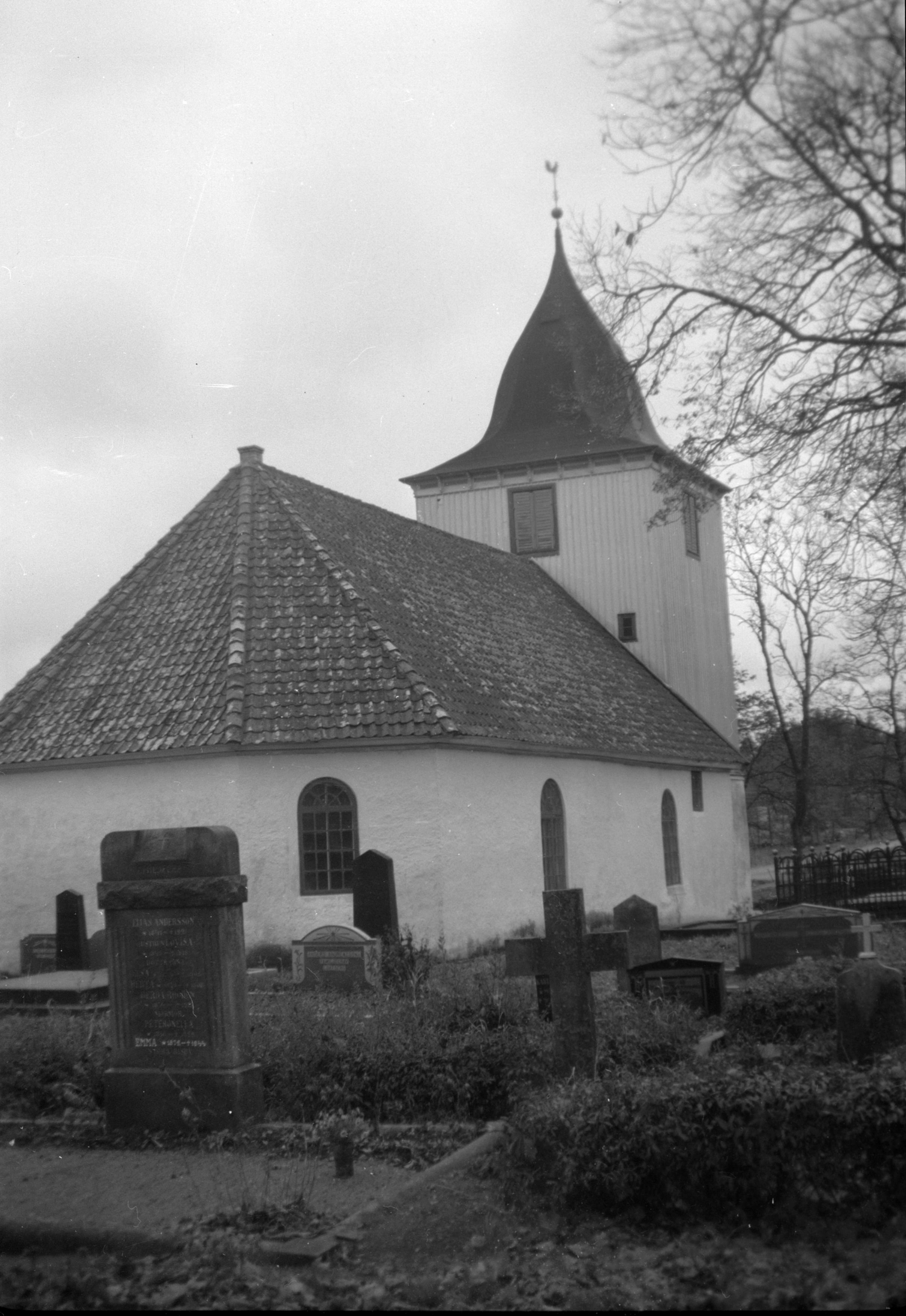 Axel Forssén, Hålta kyrka