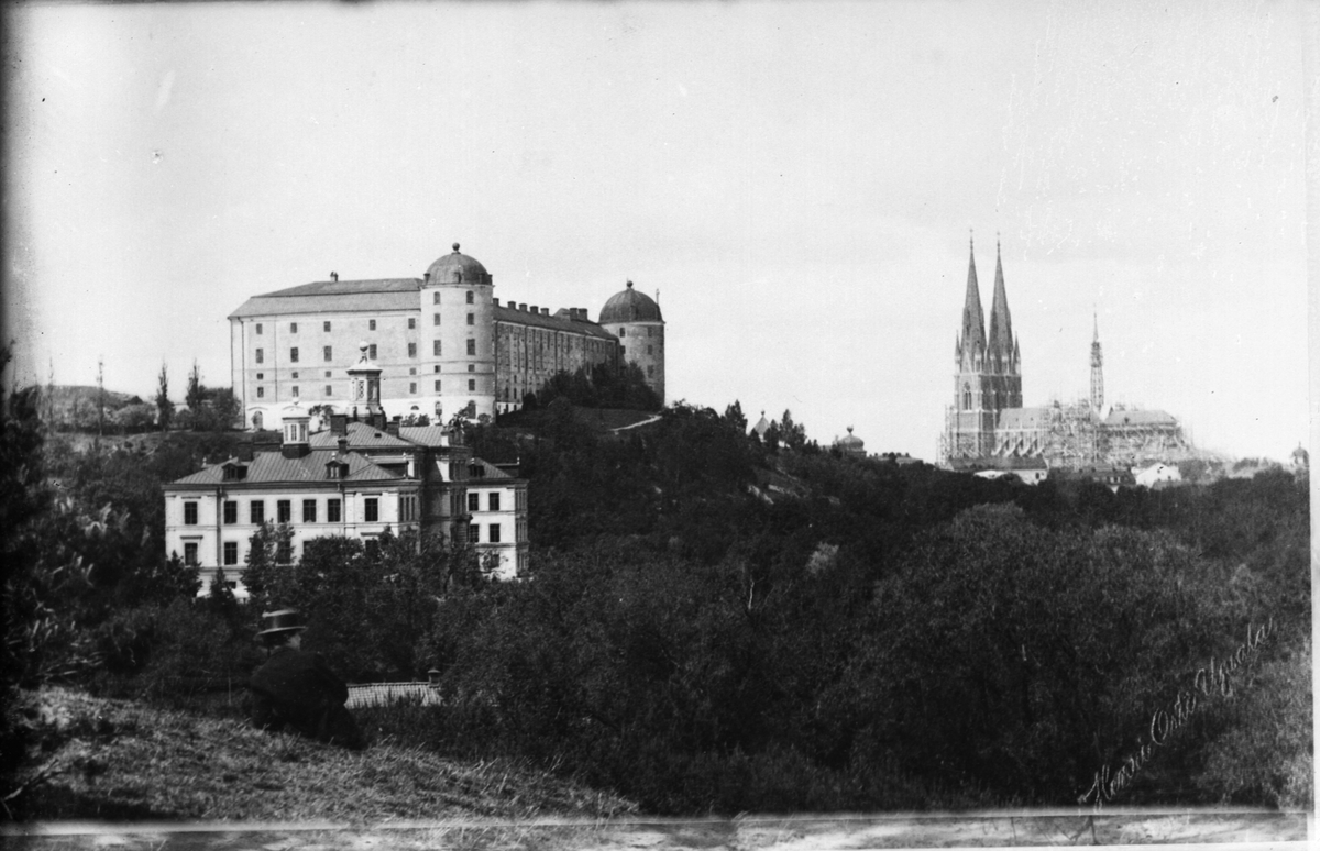 Henri Osti's Fotografiateliér, Reprofotografi - Akademiska sjukhuset, Uppsala slott och Uppsala domkyrka 1890-talet