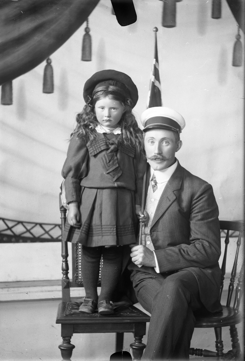 Oscar Holte, Portrett av mann og jente