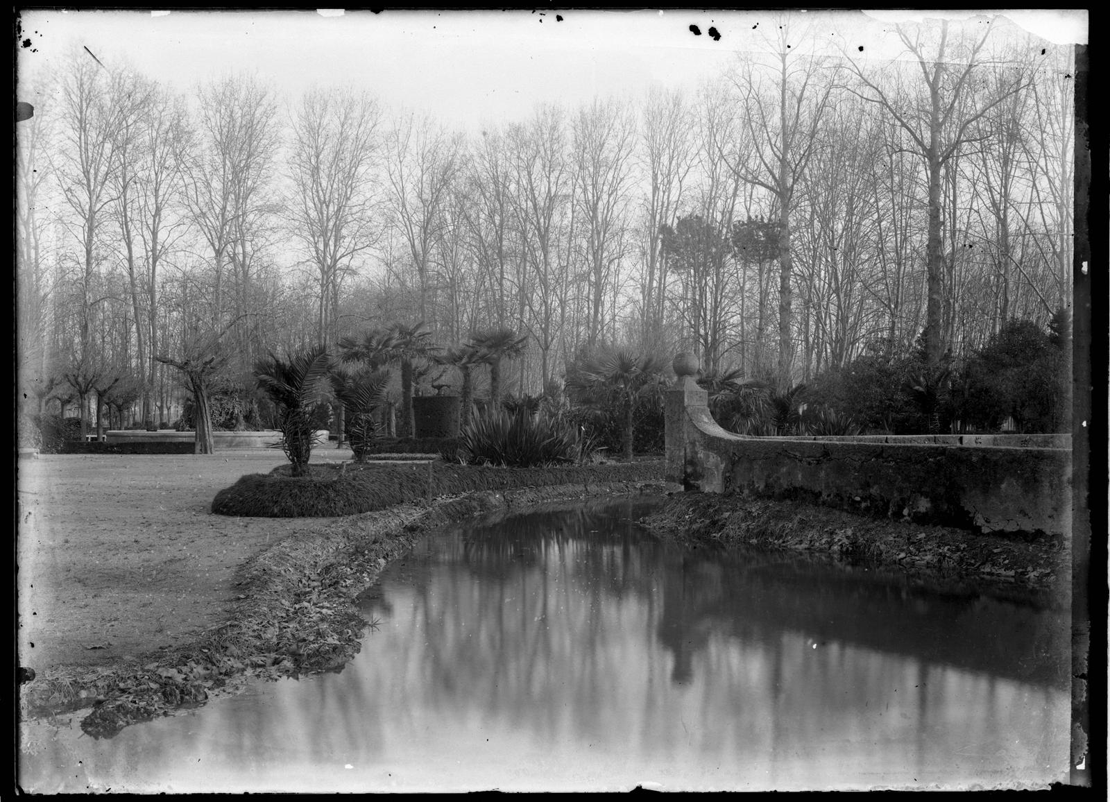 Desconegut, [Jardins de la Reina Victòria]