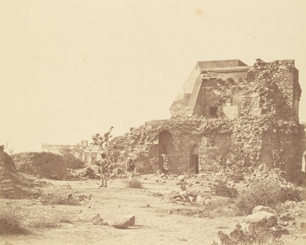 Felice Beato, [Observatory and Battery with Hindoo Rao's House in the Distance]