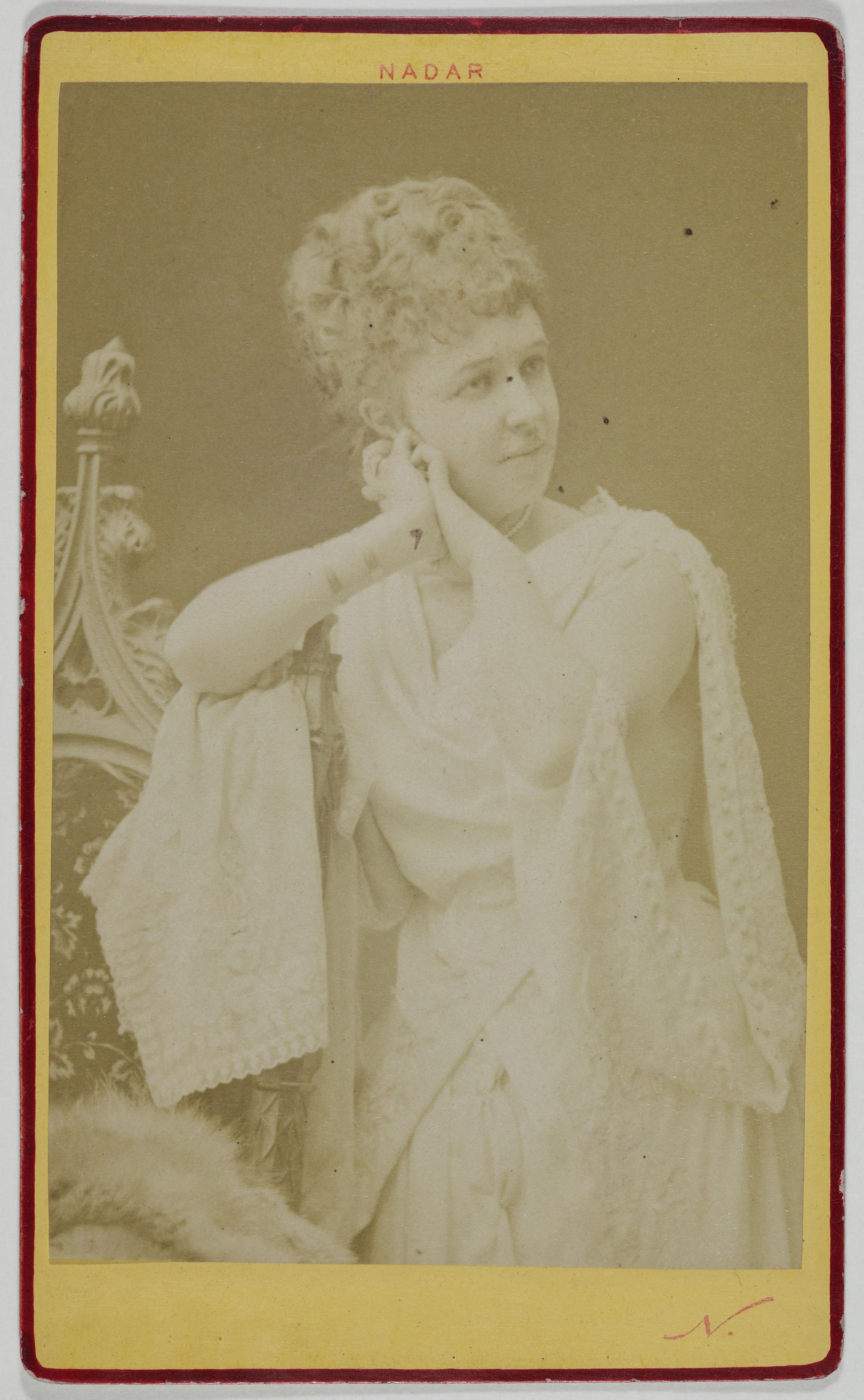 Atelier Nadar, Portrait d’Albani, Emma, (Marie-Louise Cécile Emma Lajeunesse), (1847-1930), (cantatrice canadienne)