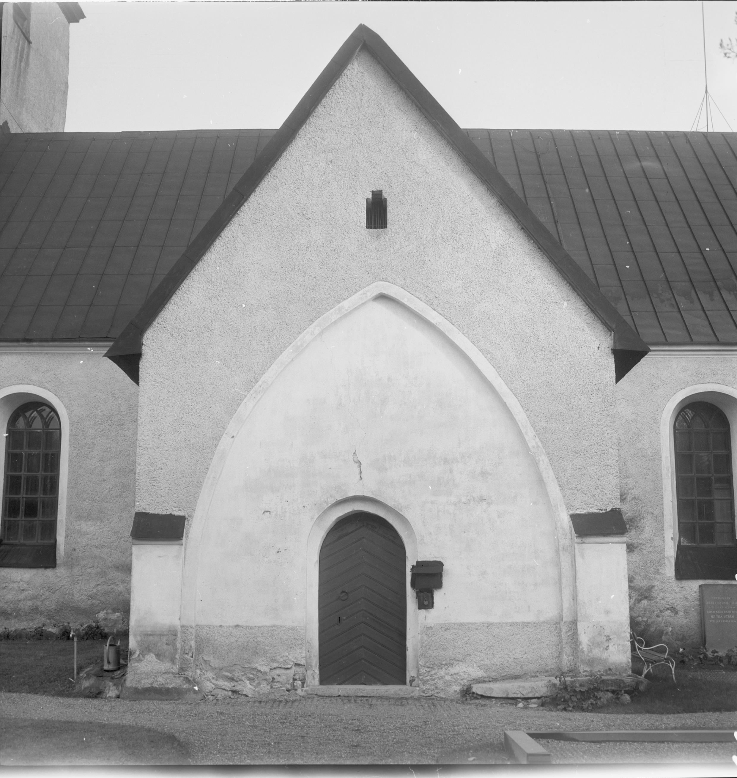 Nils Lagergren, Färentuna kyrka