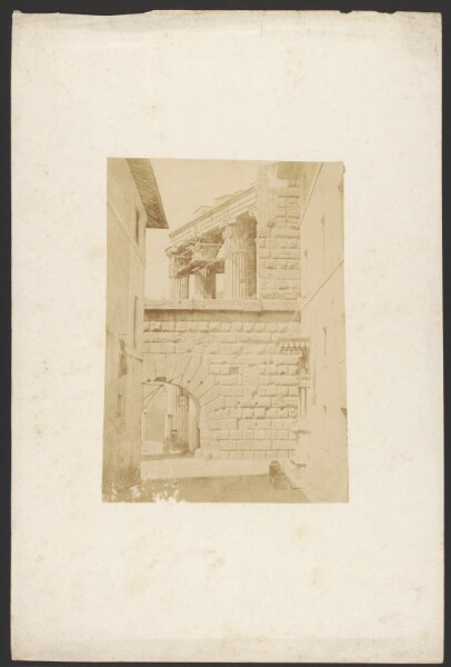 Unknown, [View of temple from alley]