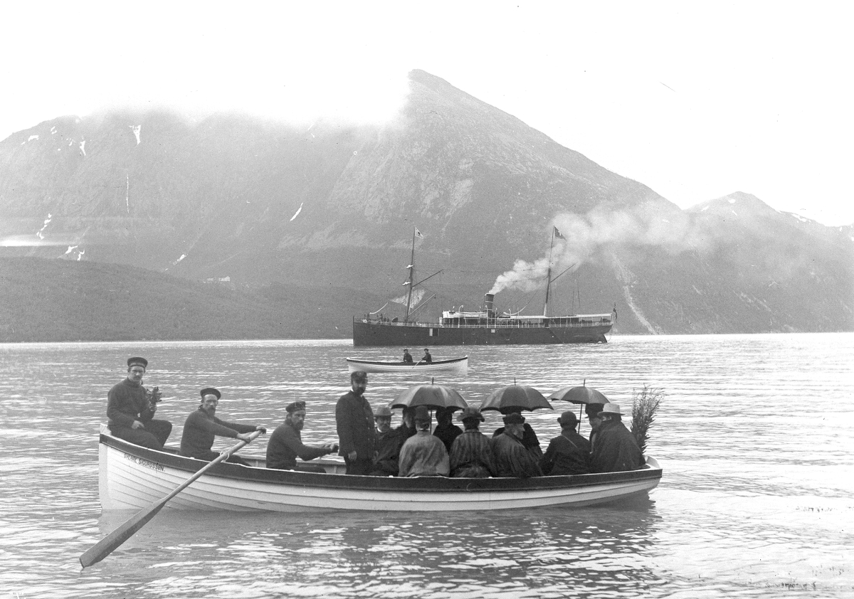 Axel Lindahl, "Prot: Turistskib ved Svartisen