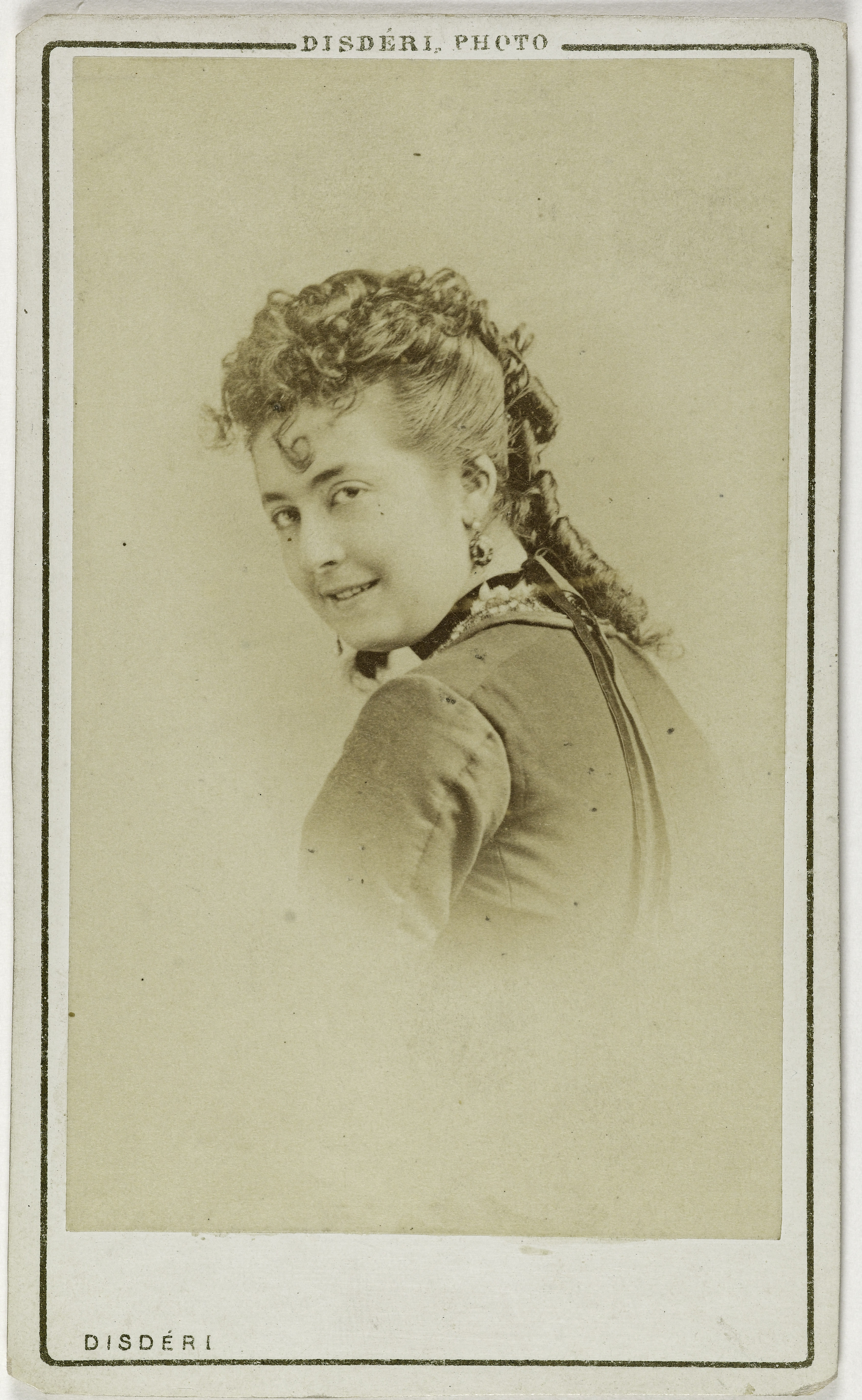 André-Adolphe-Eugène Disdéri, Portrait de Leblanc Léonide, (1842-1894), (actrice)