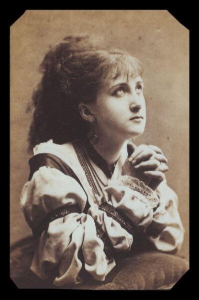 London Stereoscopic and Photographic Company, Guy Little Theatrical Photograph