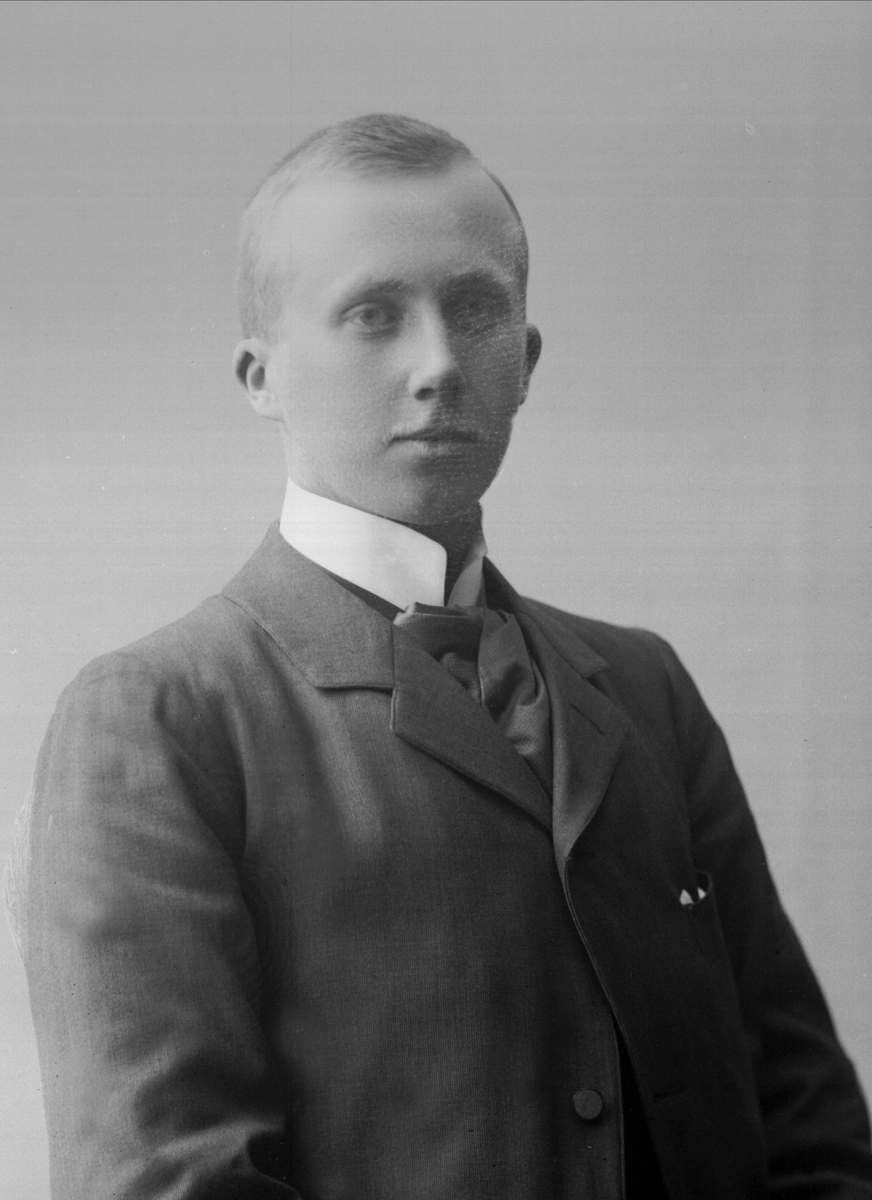 Gustav Borgen, NFB.19910