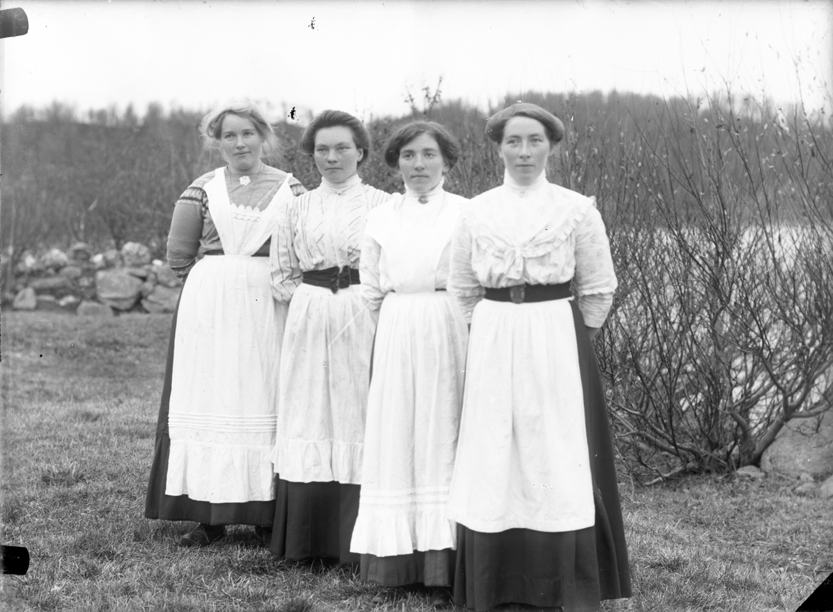 Peder J. Bredalslien, portrett, forkle, klær,