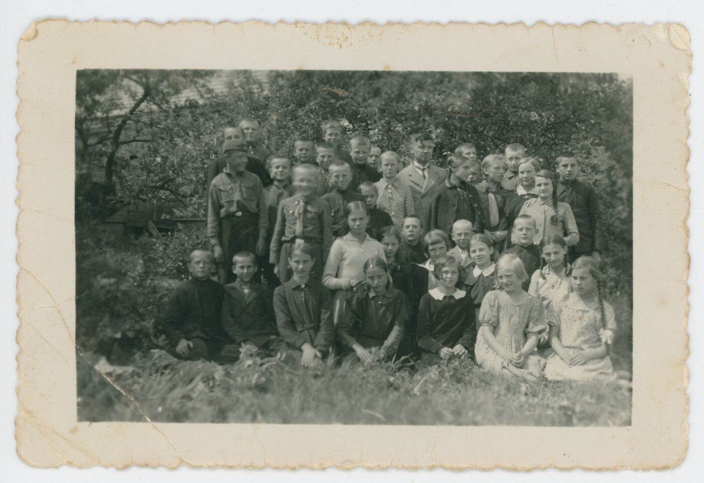 Nežinomas fotografas, Kelmės pradinės mokyklos mokiniai