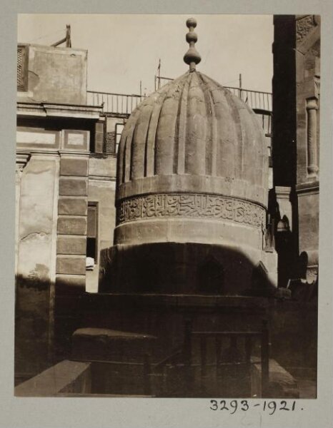 K.A.C. Creswell, Dome of mausoleum at the mosque of Aydumur al-Bahlawan, Cairo