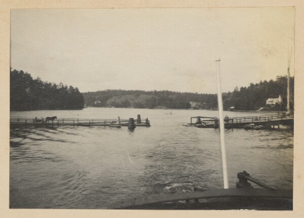 Unknown, [View of bridge]