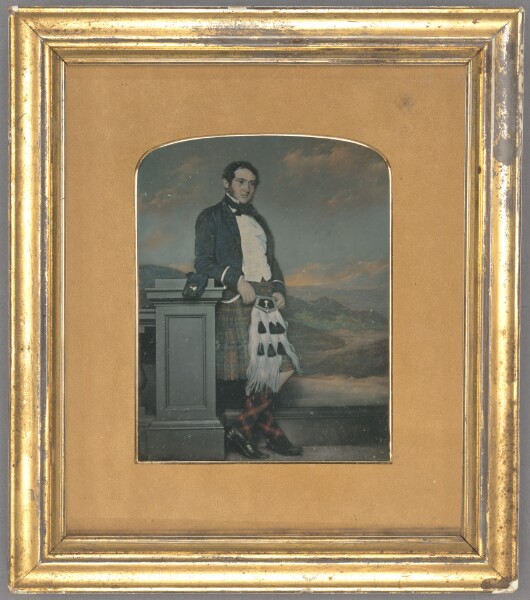 Unknown, [Full-length portrait of a man wearing a kilt]