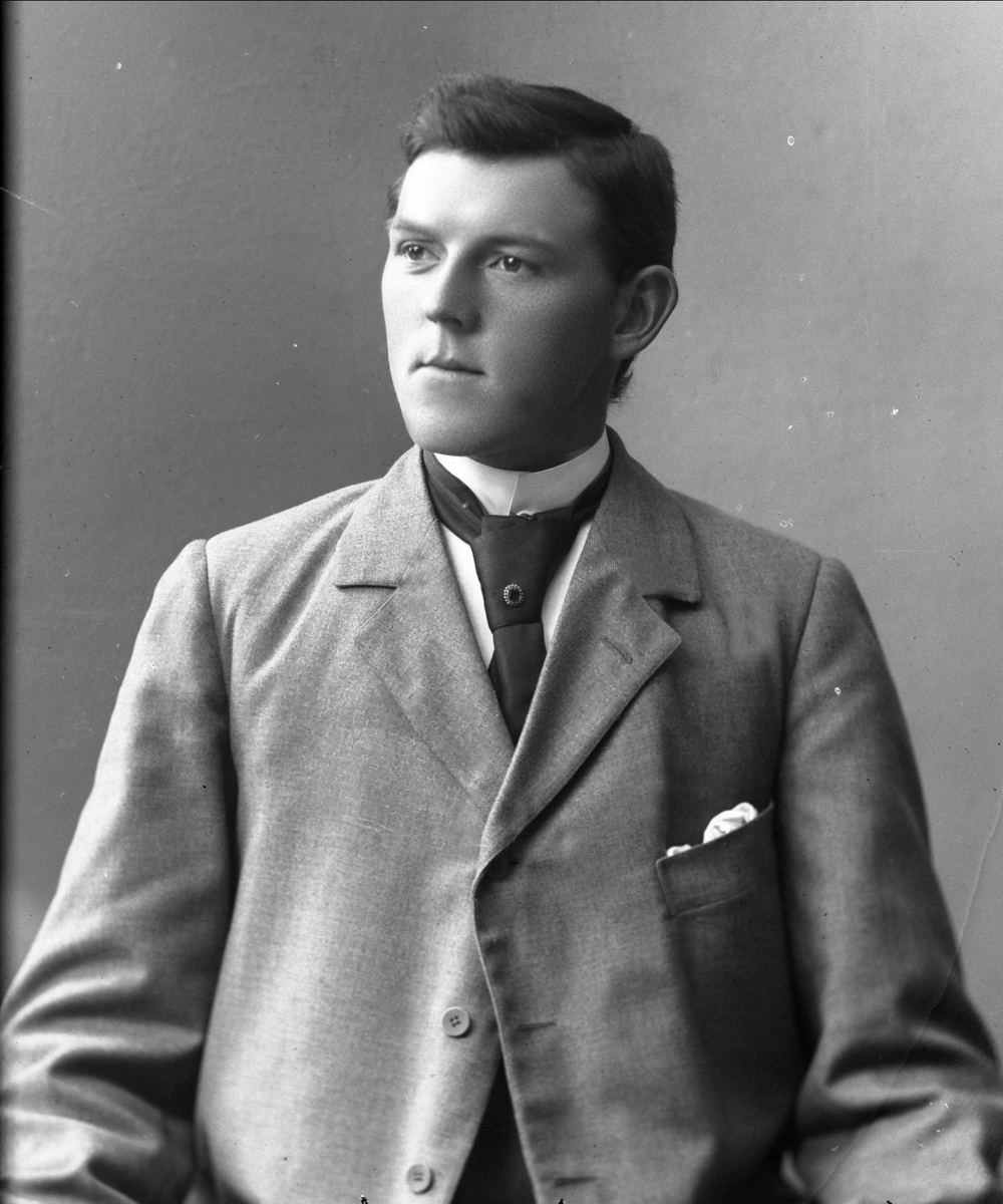 Gustav Borgen, NFB.27552