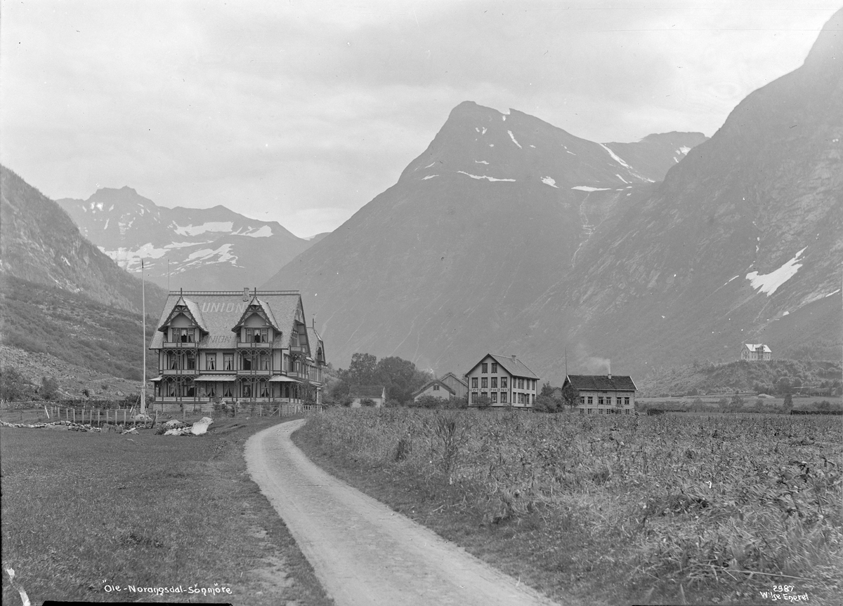 Axel Lindahl, Prot: Søndmør Øie Norangdal