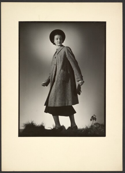 Günther Krampf, [Woman modeling coat]