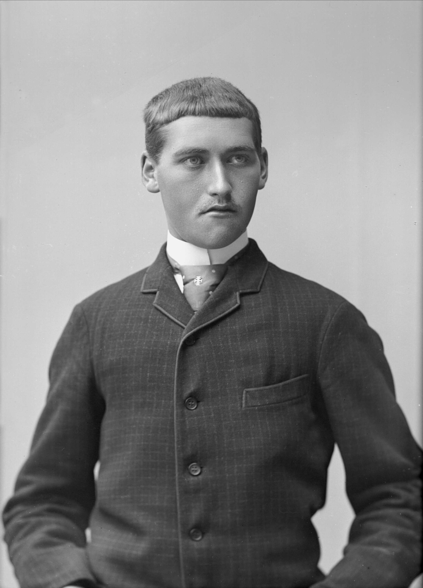 Gustav Borgen, NFB.36477