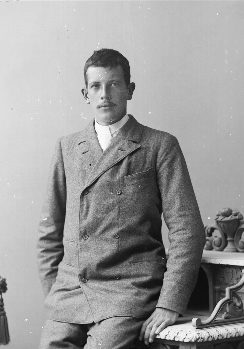 Gustav Borgen, NFB.25236