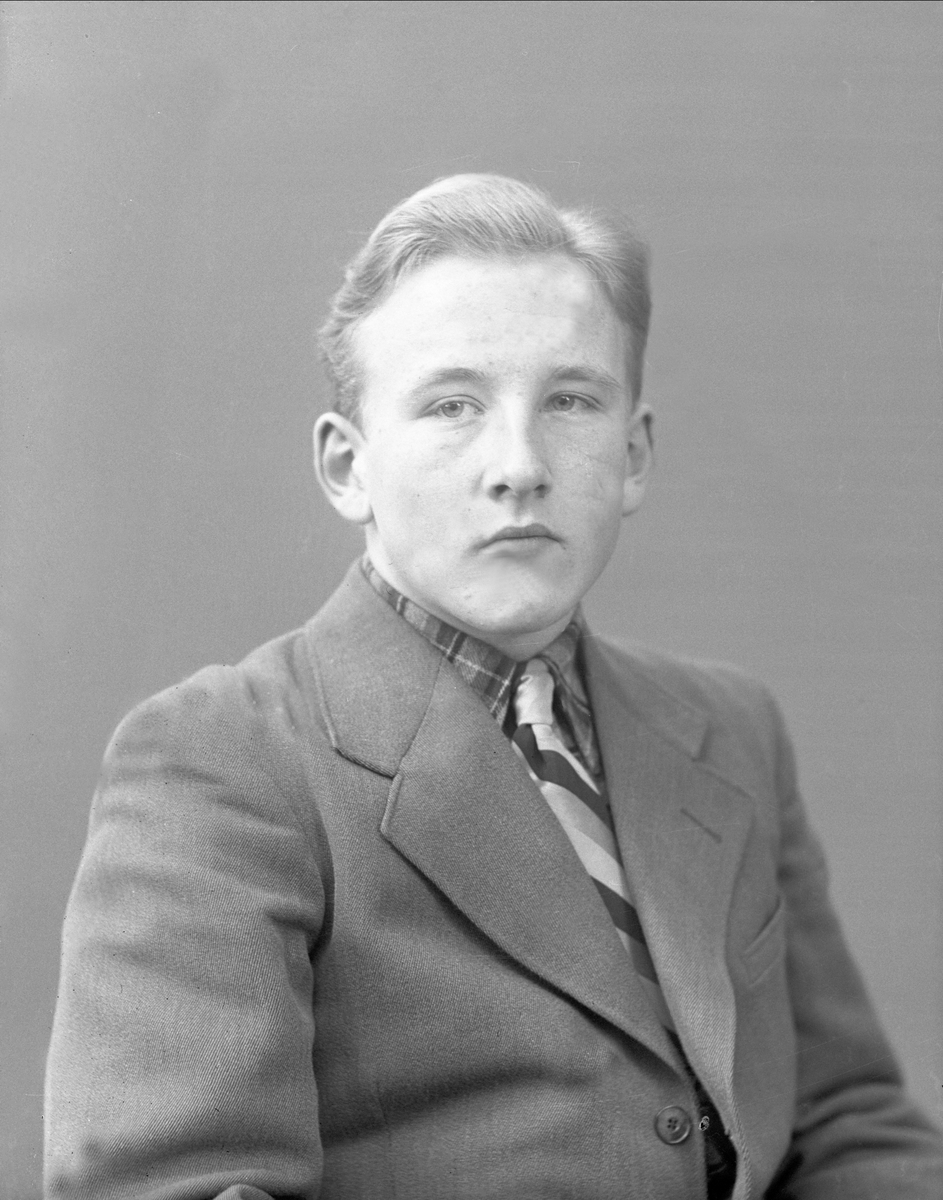 Gustav Borgen, NFB.56627