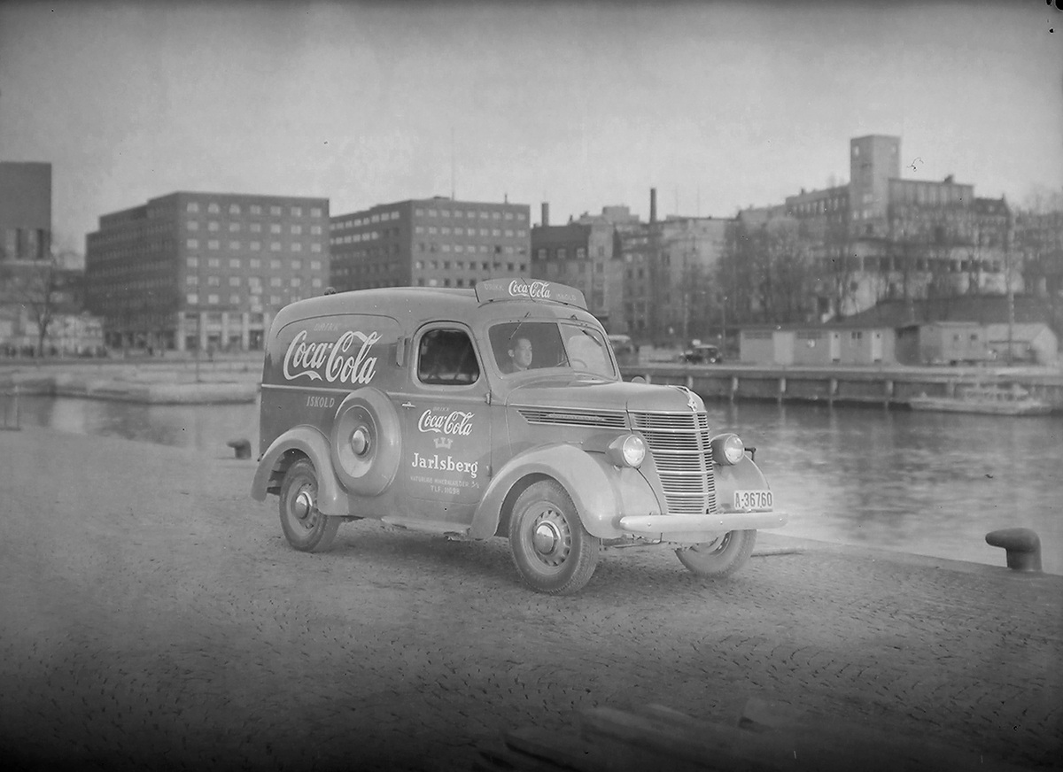 Anders Beer Wilse, Prot: Coca Cola bilen på bryggen