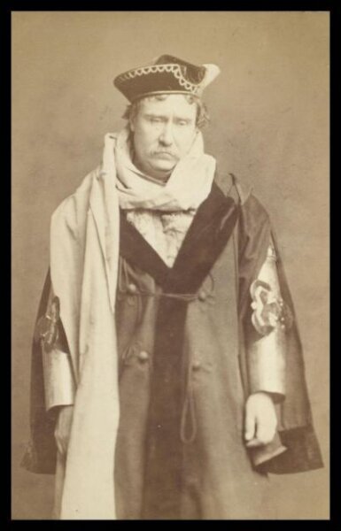 London Stereoscopic and Photographic Company, Guy Little Theatrical Photograph