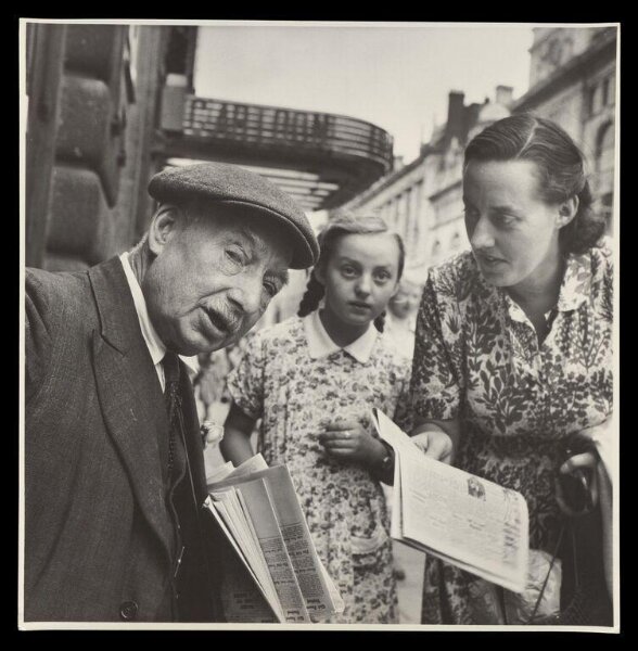 Hardy, Bert, What Makes Piccadilly?